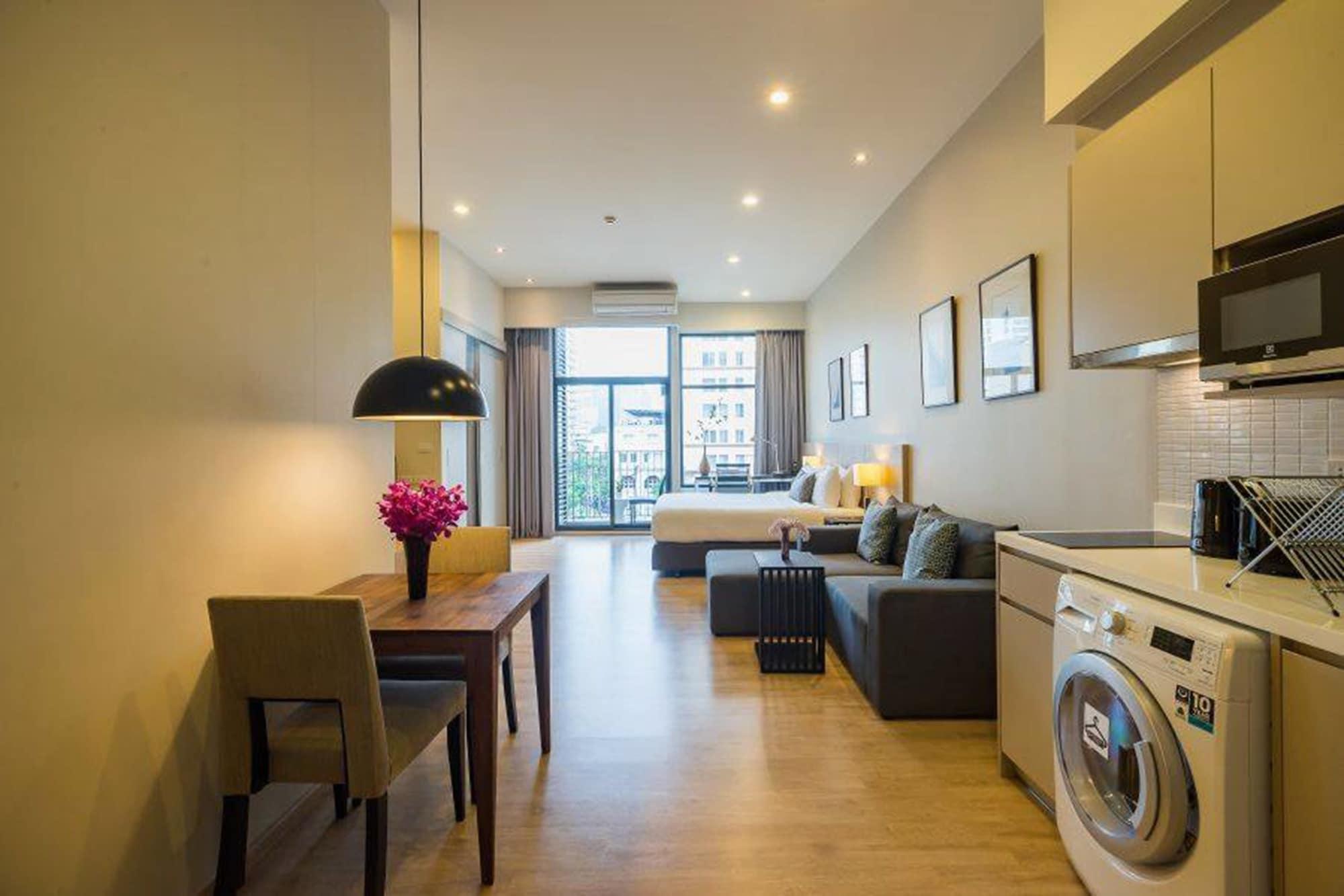 The Residence On Thonglor By Uhg Bangkok Kültér fotó