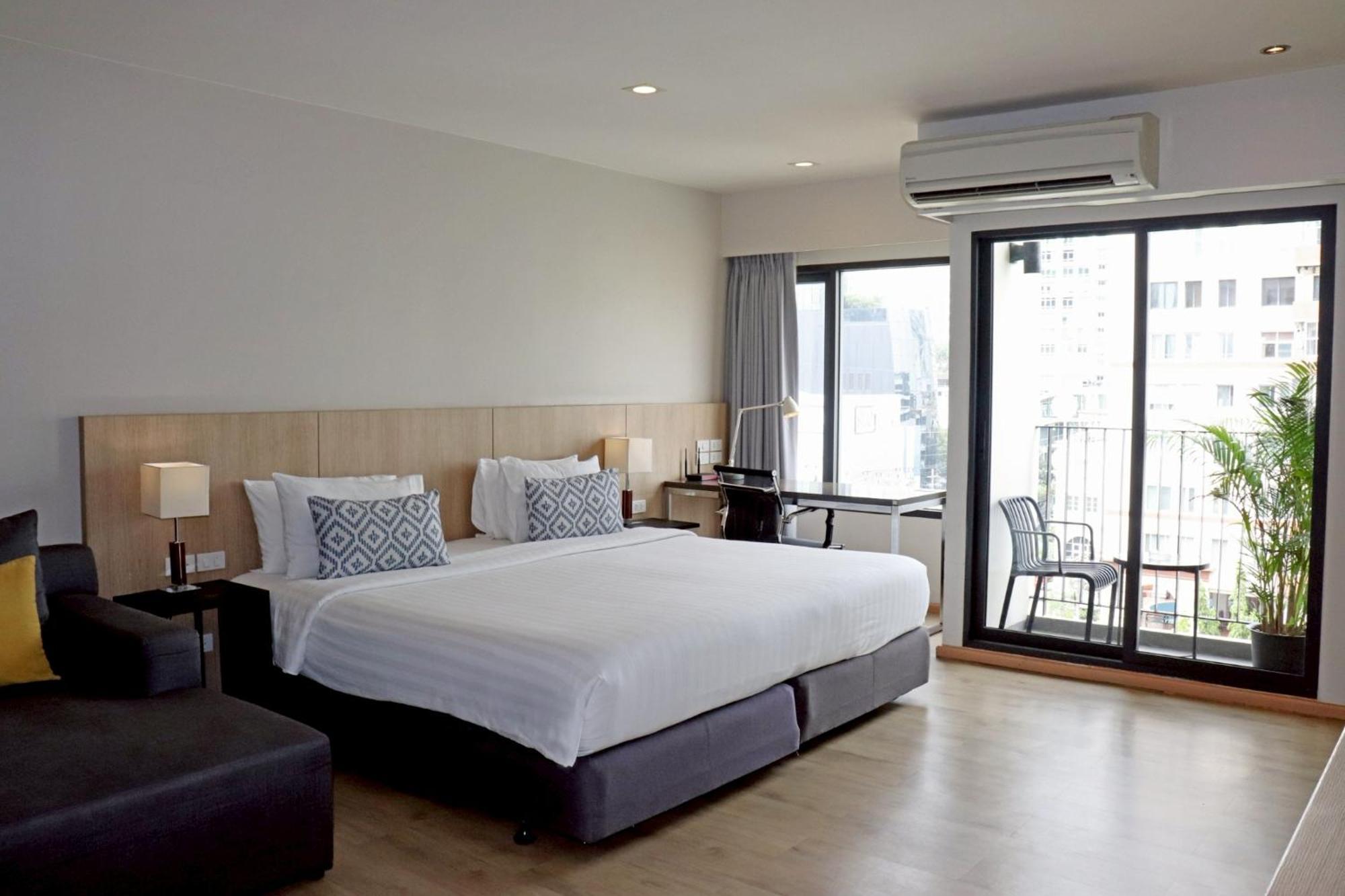 The Residence On Thonglor By Uhg Bangkok Kültér fotó