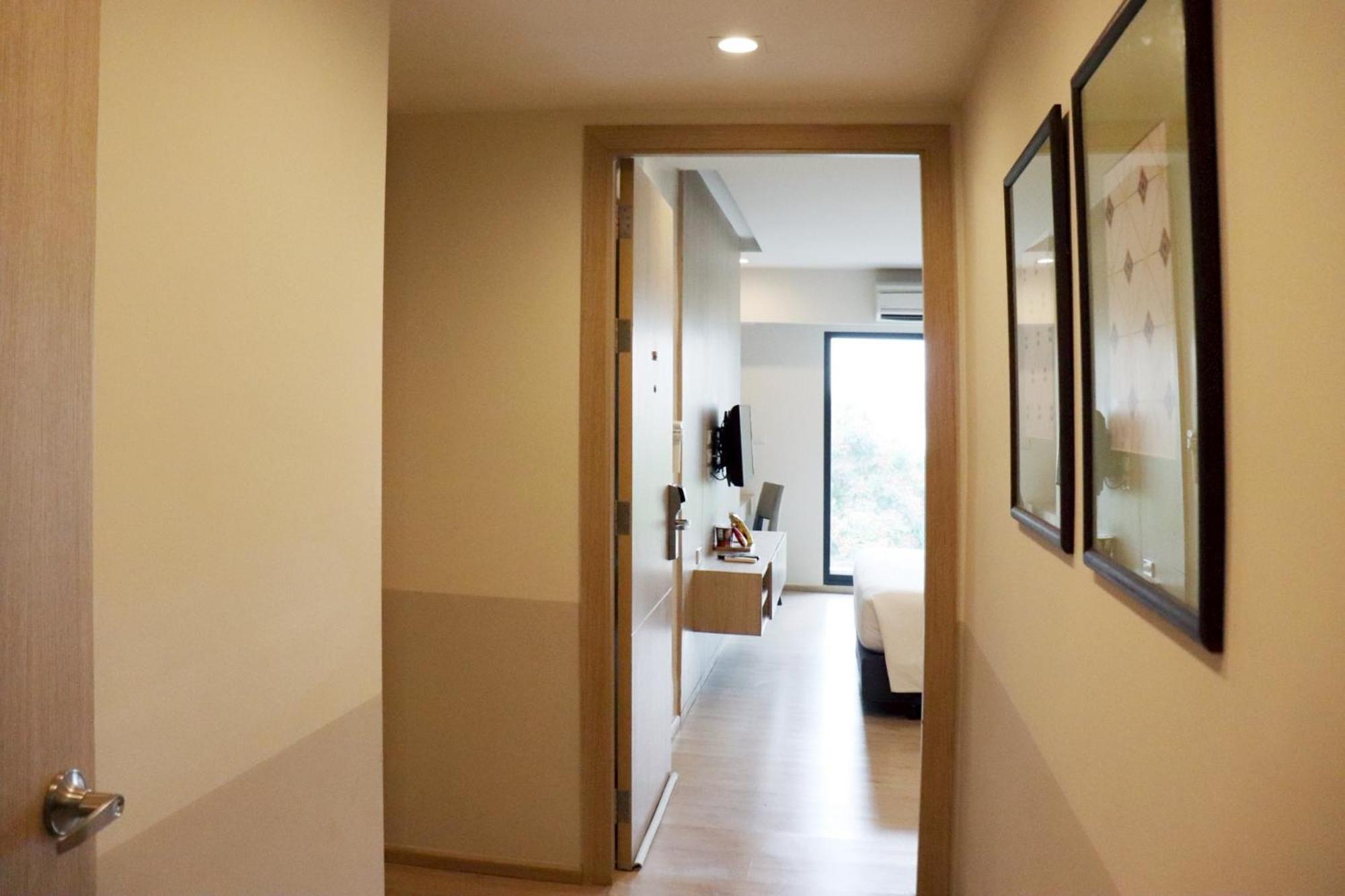 The Residence On Thonglor By Uhg Bangkok Kültér fotó